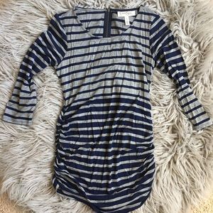 Jessica Simpson Maternity top
